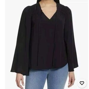 Jessica Simpson Women's Black Blouse in Large